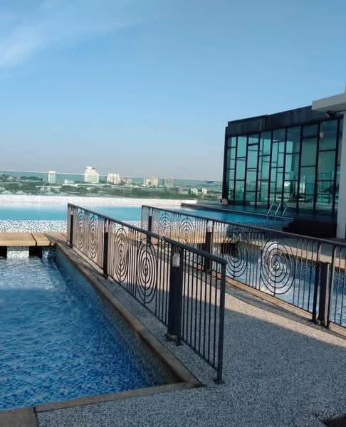 Kediaman Servis untuk Dijual di Suria Jaya - Jack Lim - Pool - PropertyGuru.com.my