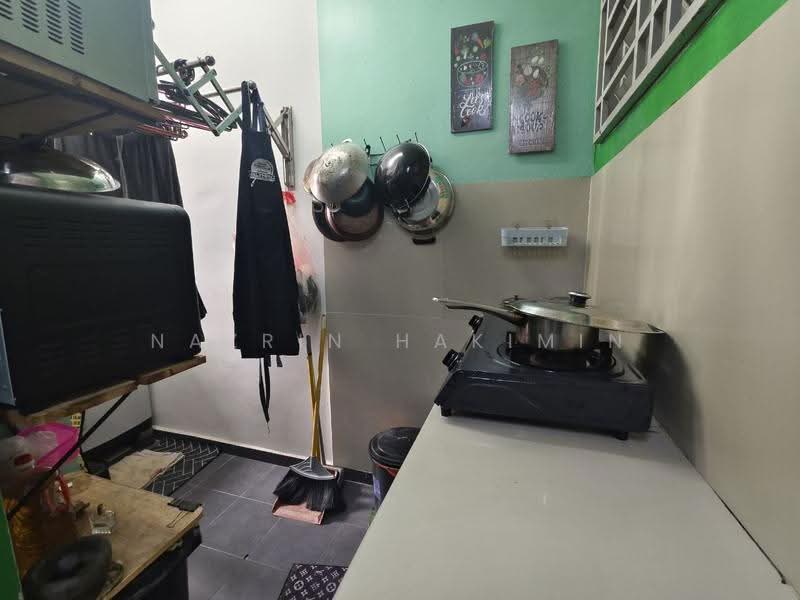 Pangsapuri untuk Disewa di Residensi Laguna Biru 2 - Nazrin Hakimin - Kitchen - PropertyGuru.com.my