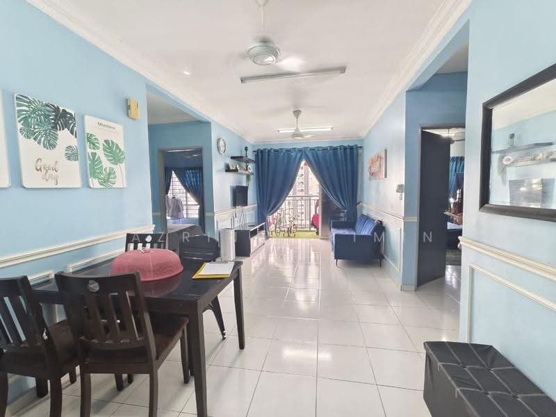 Pangsapuri untuk Disewa di Residensi Laguna Biru 2 - Nazrin Hakimin - Living Room - PropertyGuru.com.my