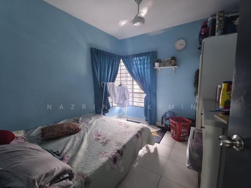 Pangsapuri untuk Disewa di Residensi Laguna Biru 2 - Nazrin Hakimin - Bedroom - PropertyGuru.com.my