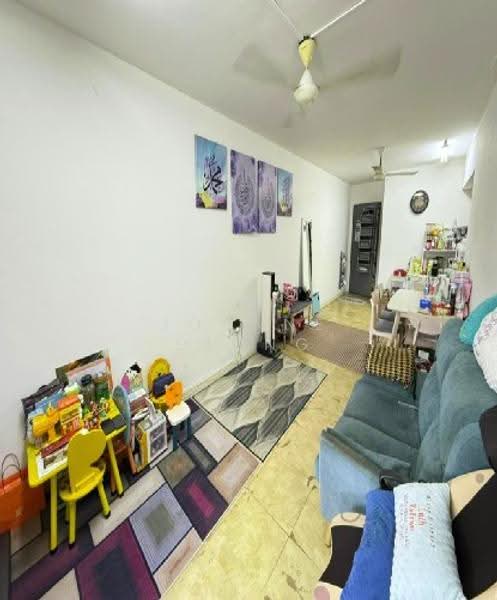 Kondominium untuk Dijual di Ketumbar Heights - Joanne Diong - Living Room - PropertyGuru.com.my