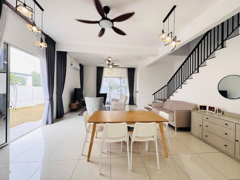 2-storey Terraced House for Sale in Semenyih (Selangor) - Ali Idris - Living Room - PropertyGuru.com.my