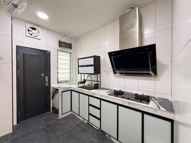 2-storey Terraced House for Sale in Masai (Johor) - Pauline Ng - Kitchen - PropertyGuru.com.my