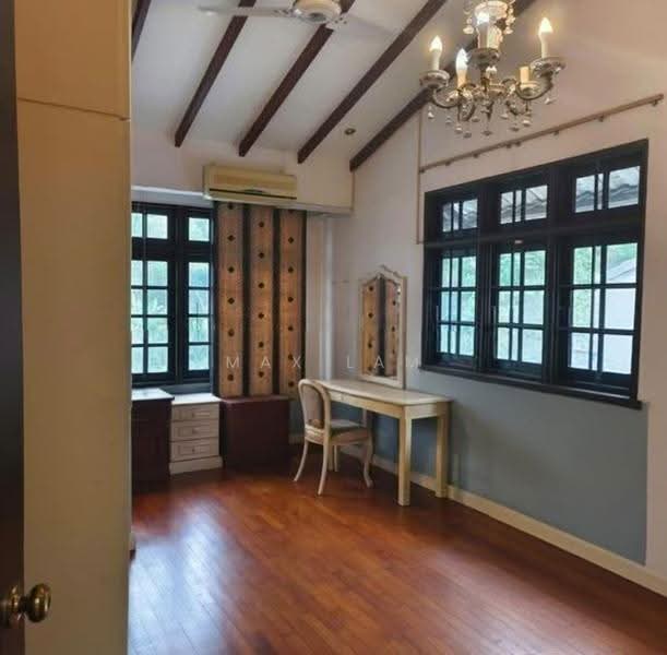 Semi-Detached House for Sale in Taman Pelangi (Johor Bahru) - Max Lam - Study - PropertyGuru.com.my