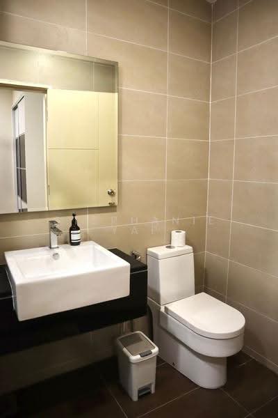 Pangsapuri untuk Disewa di D'Rich Executive Suites - Stephanie Yap - Bathroom - PropertyGuru.com.my