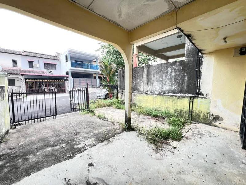 Rumah Teres 2-Tingkat untuk Dijual di Kajang (Selangor) - Zairul Asrah Zulkefli - Exterior - PropertyGuru.com.my