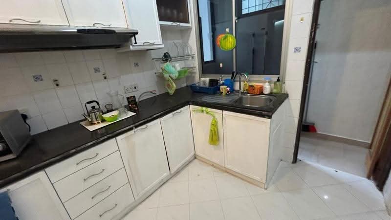 Condominium for Sale at Leader Garden - May Tan - Kitchen - PropertyGuru.com.my