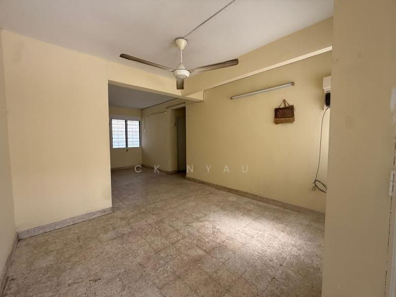 2-storey Terraced House for Sale in Taman Cempaka (Ipoh) - Ck Nyau - Living Room - PropertyGuru.com.my