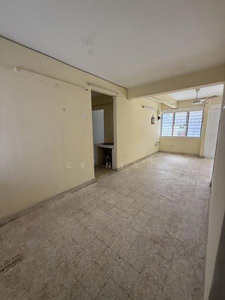 2-storey Terraced House for Sale in Taman Cempaka (Ipoh) - Ck Nyau - Kitchen - PropertyGuru.com.my