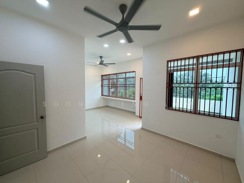 Rumah Berkembar untuk Dijual di Taman Desa Ros (Kajang) - Soon Sheng Law - Interior - PropertyGuru.com.my