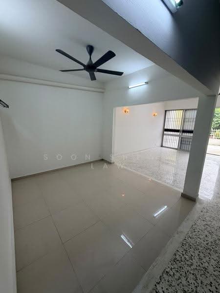 Rumah Berkembar untuk Dijual di Taman Desa Ros (Kajang) - Soon Sheng Law - Living Room - PropertyGuru.com.my