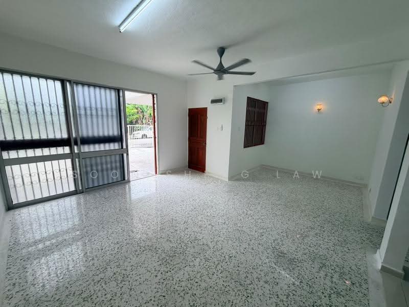 Rumah Berkembar untuk Dijual di Taman Desa Ros (Kajang) - Soon Sheng Law - Living Room - PropertyGuru.com.my