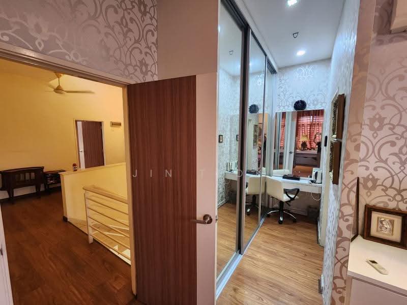 Corridor