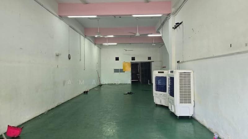 Kedai untuk Disewa di Galing (Kuantan) - Amanda Lee - Interior - PropertyGuru.com.my