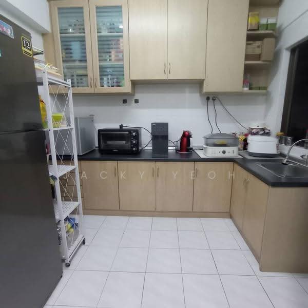 Apartment for Sale at Halaman Kristal - Jacky Yeoh - Kitchen - PropertyGuru.com.my