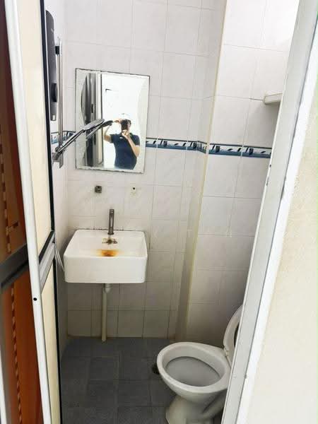 Apartment for Rent at Medan Samak - Jerry Tan - Bathroom - PropertyGuru.com.my
