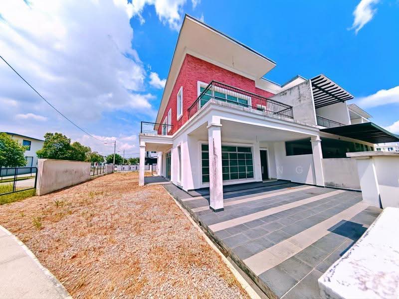 2-storey Terraced House for Sale in Bandar Indahpura (Kulai) - Khor Soo Ling - Exterior - PropertyGuru.com.my