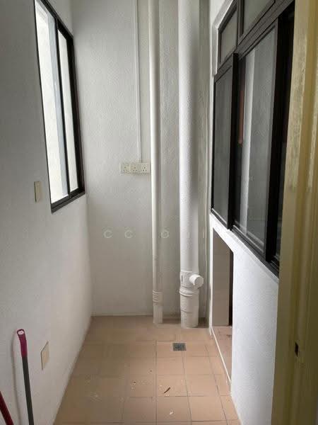 Kondominium untuk Disewa di Menara Greenview - CC Ooi - Balcony - PropertyGuru.com.my