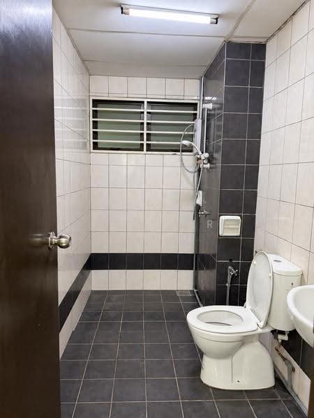 Kondominium untuk Disewa di Indah Alam (Subang Andaman) - Lam Gar Yung - Bathroom - PropertyGuru.com.my