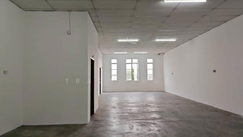Kedai / Pejabat untuk Dijual di Seksyen 32, Kemuning Green Ville (Shah Alam) - Tracy Chua - Interior - PropertyGuru.com.my
