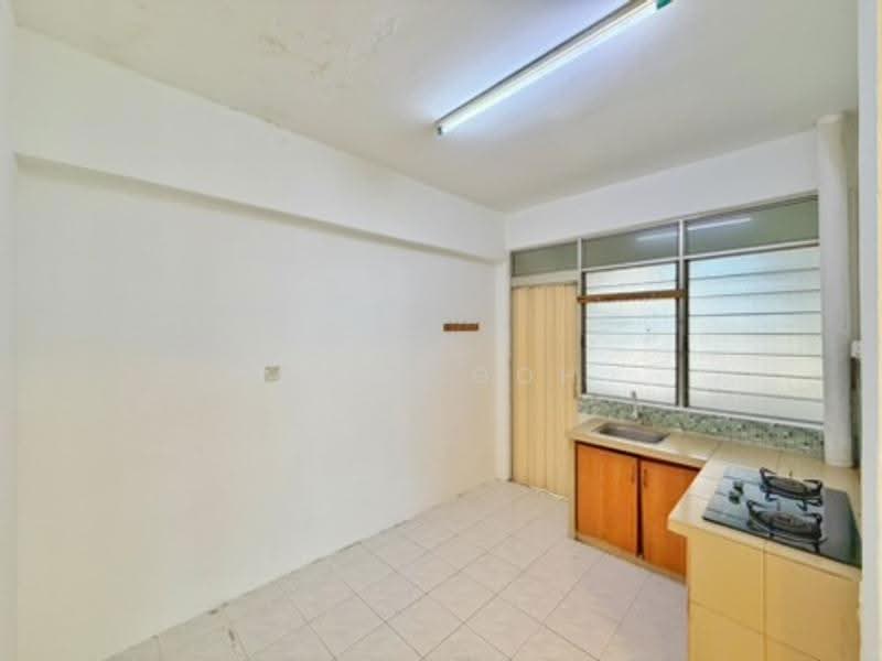 Apartment for Sale at Villa Kejora - Gary Goh - Kitchen - PropertyGuru.com.my