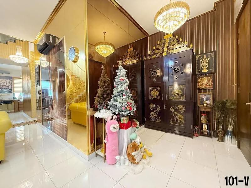 Bungalow House for Sale in Taman Puncak Alam (Puncak Alam) - Vincent Lee - Living Room - PropertyGuru.com.my