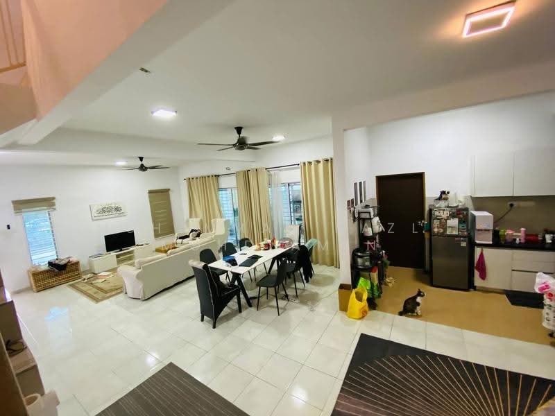 Rumah Teres 2-Tingkat untuk Dijual di Serene Heights (Semenyih) - Muhammad Nazli Mohd Amin - Living Room - PropertyGuru.com.my