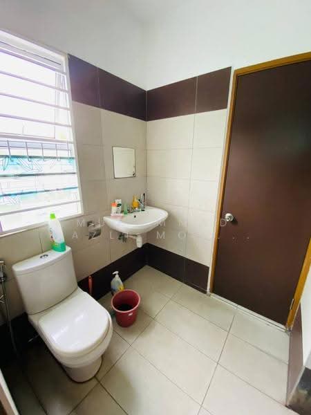 Rumah Teres 2-Tingkat untuk Dijual di Serene Heights (Semenyih) - Muhammad Nazli Mohd Amin - Bathroom - PropertyGuru.com.my