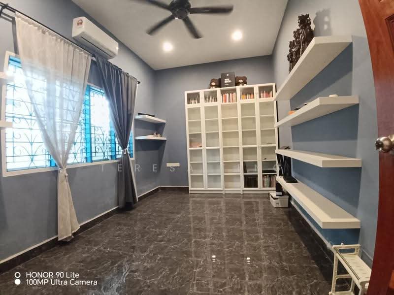 Rumah Banglo untuk Disewa di Taman Melawis (Klang) - Teresa Teng - Study - PropertyGuru.com.my