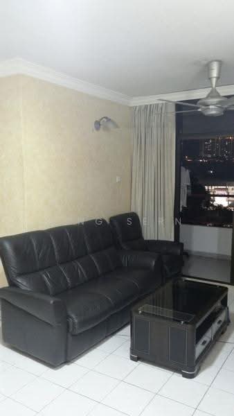 Pangsapuri untuk Dijual di Pearl Garden - Weng Sern - Living Room - PropertyGuru.com.my