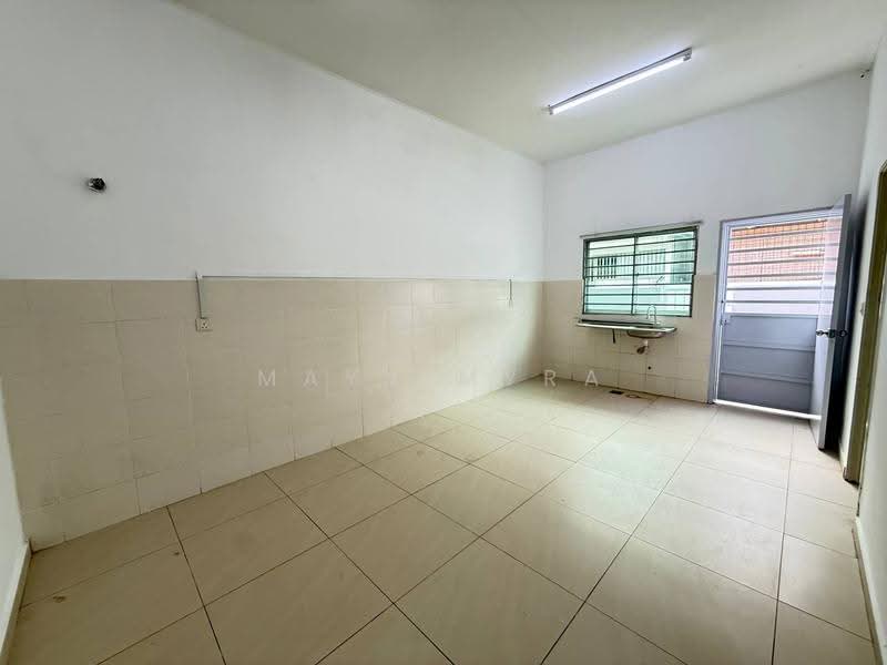 2-storey Terraced House for Sale in Labu (Negeri Sembilan) - Maya Myra - Kitchen - PropertyGuru.com.my
