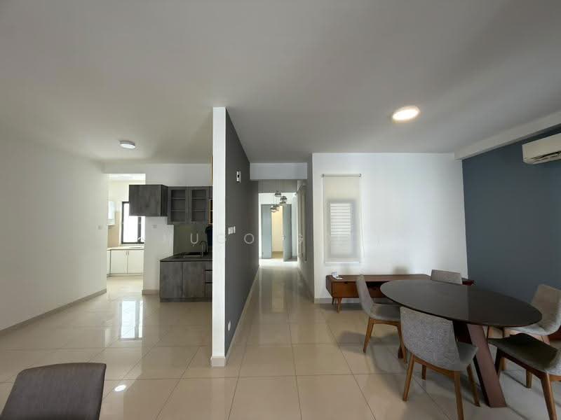Condominium for Sale at Vila Vista - Hugo Gooi - Kitchen - PropertyGuru.com.my