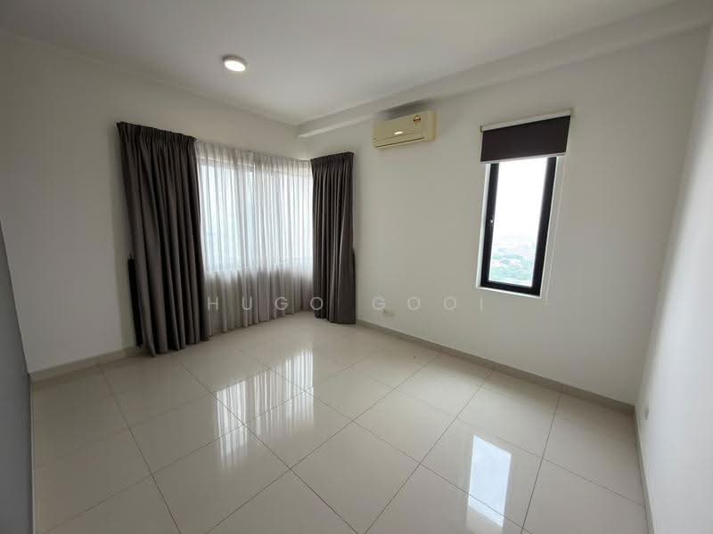 Condominium for Sale at Vila Vista - Hugo Gooi - Living Room - PropertyGuru.com.my