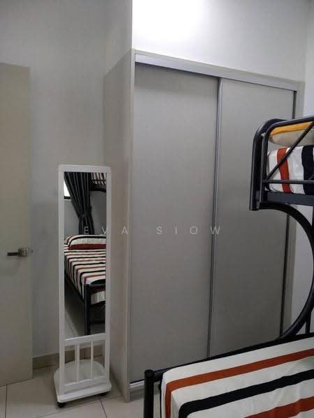 Kondominium untuk Dijual di The Raffles Suites - Eva Siow - Bedroom - PropertyGuru.com.my