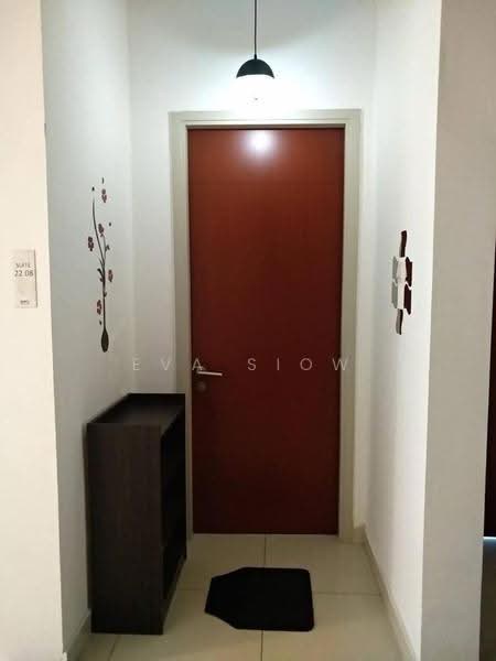 Kondominium untuk Dijual di The Raffles Suites - Eva Siow - Entrance - PropertyGuru.com.my