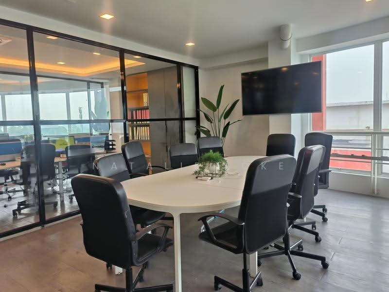 Pejabat untuk Disewa di Bandar Baru Bangi (Selangor) - Natalie Loke - Interior - PropertyGuru.com.my