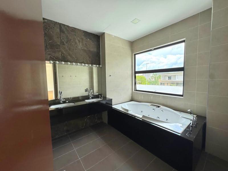 Bungalow House for Rent in Iskandar Puteri (Nusajaya) (Johor) - Queena Thye - PropertyGuru.com.my