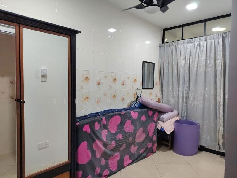 1-storey Terraced House for Sale in Puchong (Selangor) - Suresh Kumar - Bedroom - PropertyGuru.com.my