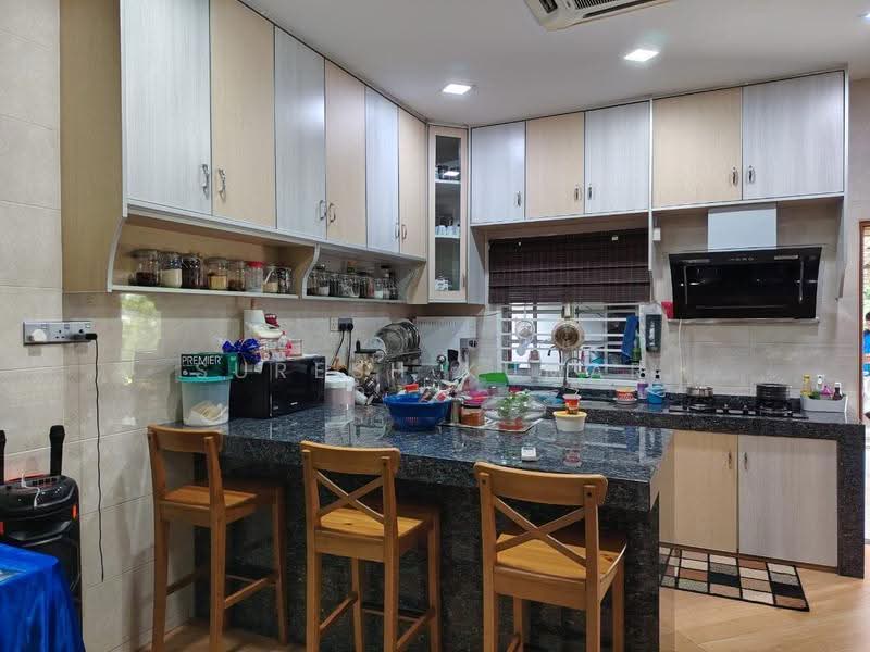 1-storey Terraced House for Sale in Puchong (Selangor) - Suresh Kumar - Kitchen - PropertyGuru.com.my