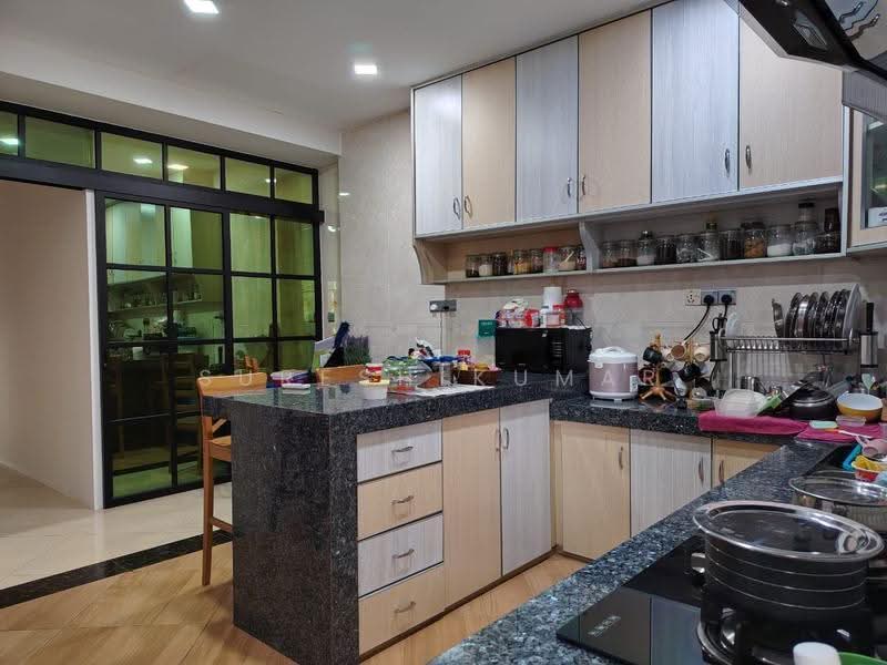 1-storey Terraced House for Sale in Puchong (Selangor) - Suresh Kumar - Kitchen - PropertyGuru.com.my