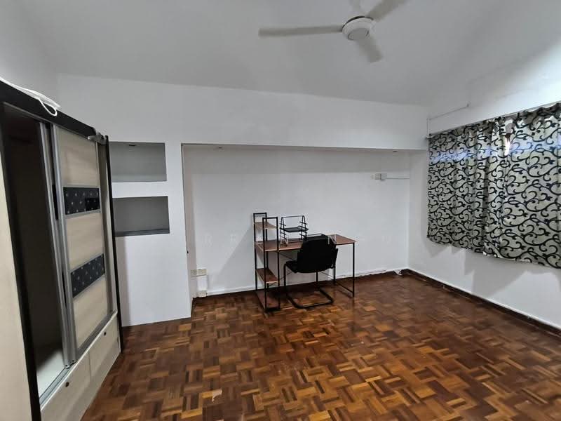Rumah Teres 1.5-Tingkat untuk Disewa di Taman Pelangi Indah (Ulu Tiram) - Darren Ngu - Study - PropertyGuru.com.my