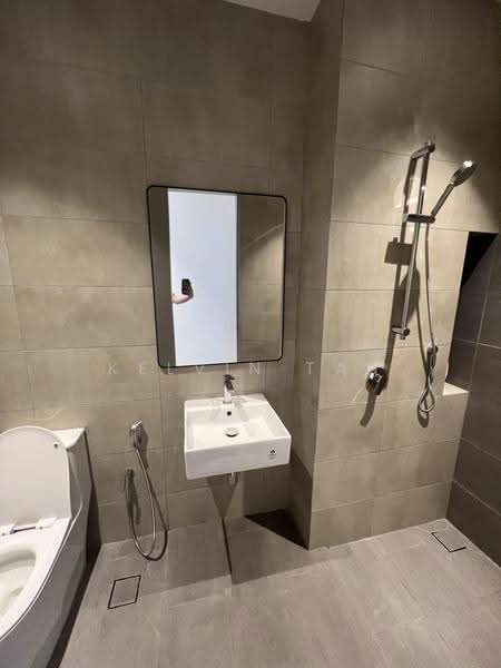 Kondominium untuk Disewa di Picasso Residence - Kelvin Tan - Bathroom - PropertyGuru.com.my