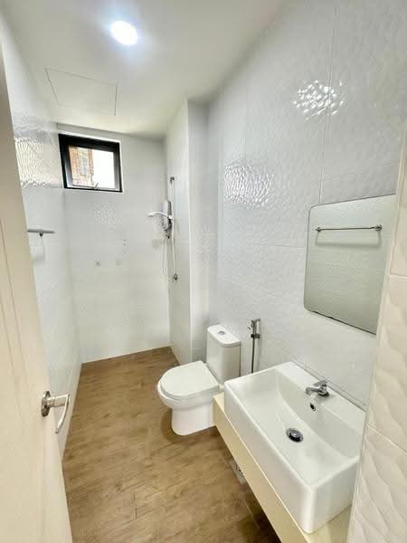 Condominium for Sale at The Quartz Residence - HG KOH - Bathroom - PropertyGuru.com.my