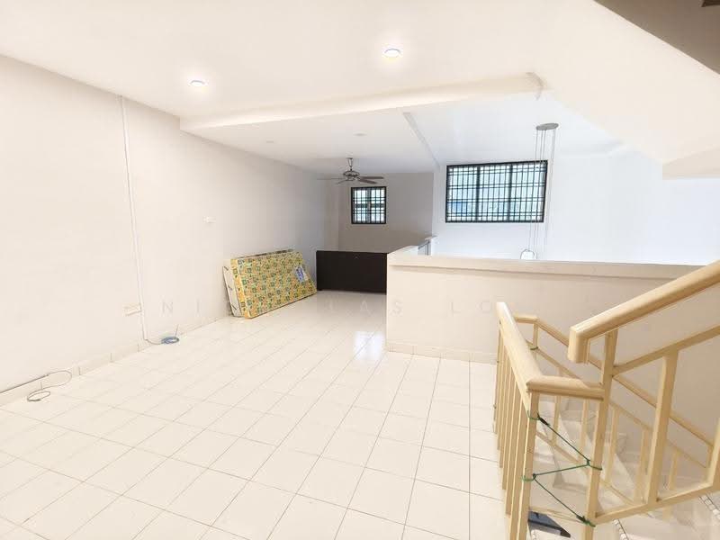 3-storey Terraced House for Rent in Bandar Putra Kulai (Kulai) - Nicholas Low - Interior - PropertyGuru.com.my