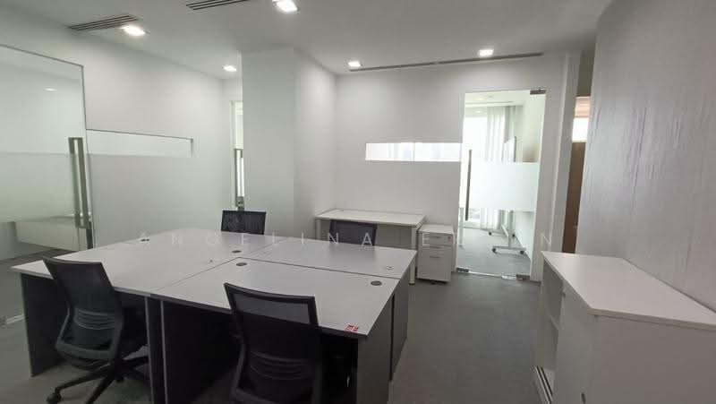Pejabat untuk Disewa di KLCC (KL City Centre) - Angelina Erlin - Study - PropertyGuru.com.my