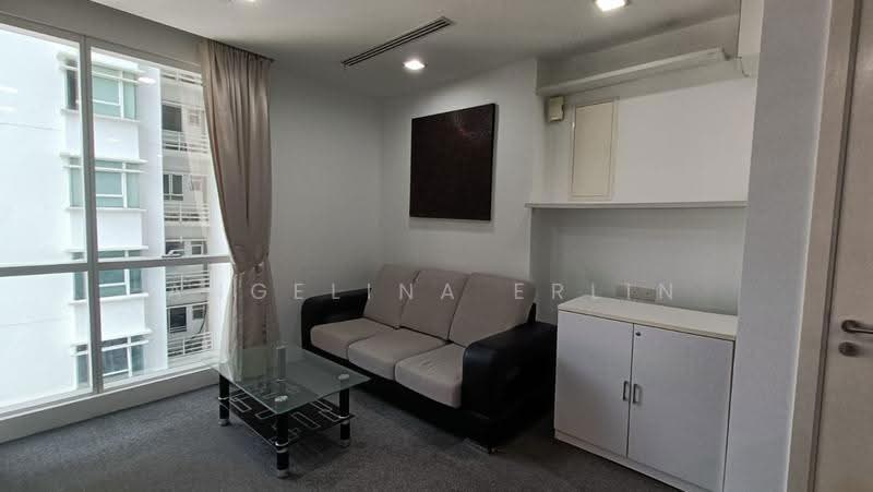 Pejabat untuk Disewa di KLCC (KL City Centre) - Angelina Erlin - Living Room - PropertyGuru.com.my