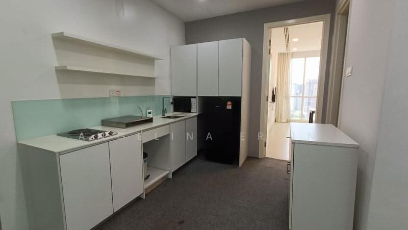 Pejabat untuk Disewa di KLCC (KL City Centre) - Angelina Erlin - Kitchen - PropertyGuru.com.my