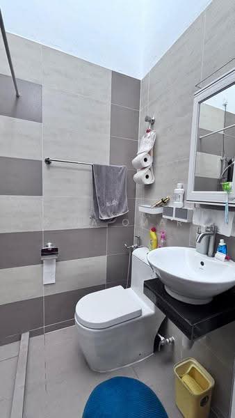 2.5-storey Terraced House for Sale in Ipoh (Perak) - Rina Omar - Bathroom - PropertyGuru.com.my