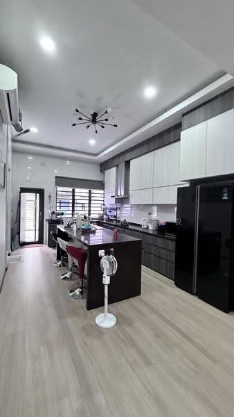 2.5-storey Terraced House for Sale in Ipoh (Perak) - Rina Omar - Kitchen - PropertyGuru.com.my
