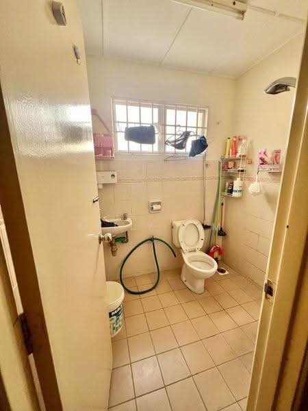2.5-storey Terraced House for Sale in Bandar Mahkota Cheras (Cheras) - Kelly Lim - Bathroom - PropertyGuru.com.my